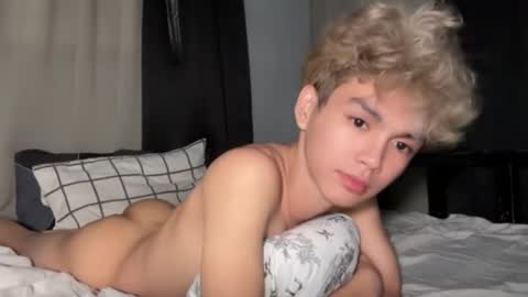 Snapshot of camwithethan chatting on 02-23-26, 11:35 Ethan online show from 02-23-26, 11:35