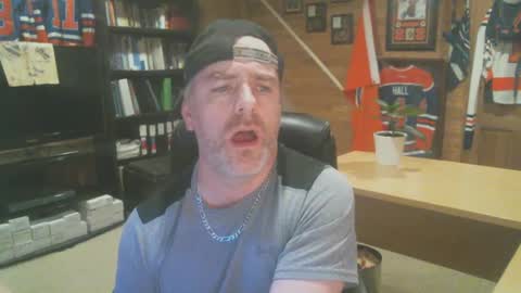 Snapshot of canadianboi6969 chatting on 12-28-24, 06:28 CanadianBacon6969 online show from 12-28-24, 06:28