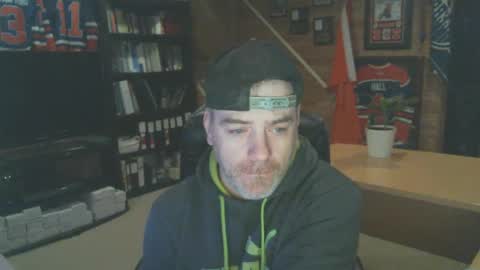 Snapshot of canadianboi6969 chatting on 02-02-25, 07:41 CanadianBacon6969 online show from 02-02-25, 07:41