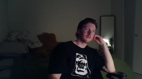 Snapshot of canadianstud18 chatting on 01-13-25, 02:18 Devon online show from 01-13-25, 02:18