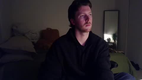 Snapshot of canadianstud18 chatting on 01-14-25, 01:36 Devon online show from 01-14-25, 01:36