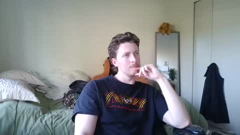 Snapshot of canadianstud18 chatting on 01-21-25, 11:13 Devon online show from 01-21-25, 11:13