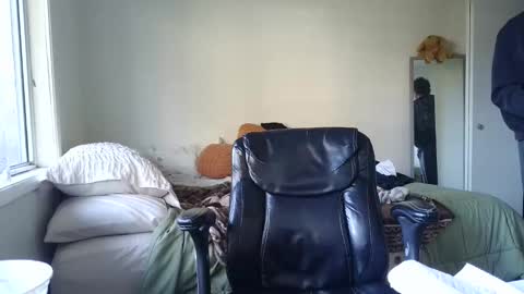 Snapshot of canadianstud18 chatting on 01-27-25, 09:00 Devon online show from 01-27-25, 09:00