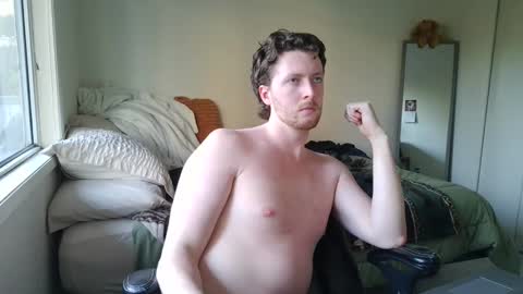 Snapshot of canadianstud18 chatting on 02-07-25, 12:42 Devon online show from 02-07-25, 12:42