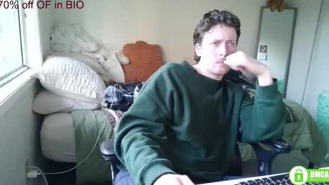 Snapshot of canadianstud18 chatting on 02-15-25, 12:59 Devon online show from 02-15-25, 12:59