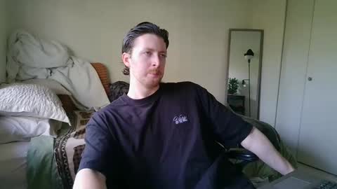 Snapshot of canadianstud18 chatting on 02-28-25, 05:59 Devon online show from 02-28-25, 05:59