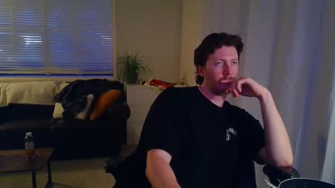 Snapshot of canadianstud18 chatting on 03-03-25, 02:15 Devon online show from 03-03-25, 02:15