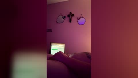 Snapshot of canbywood97013 chatting on 12-16-25, 09:36 canbywood97013 online show from 12-16-25, 09:36