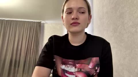 candelariahile online show from 02-09-26, 08:07