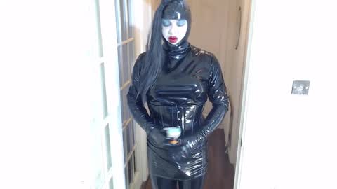 Snapshot of candi_smokes chatting on 02-17-25, 02:37 candi smokes online show from 02-17-25, 02:37