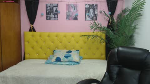 Candy  online show from 12-17-24, 01:16