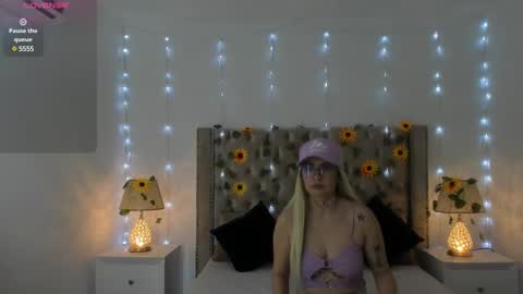 Candie  online show from 03-06-25, 11:36