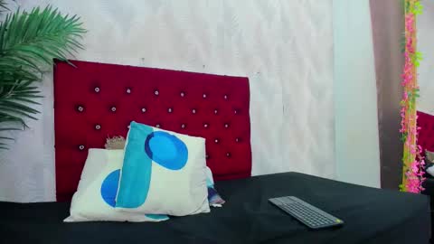 candise online show from 10-24-25, 04:42