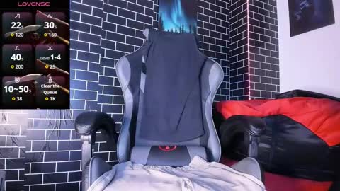 candresruiz online show from 12-16-25, 11:26