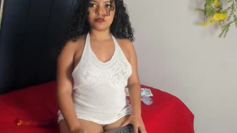 Snapshot of candy18_ho chatting on 02-12-26, 01:44 candy18_ho online show from 02-12-26, 01:44