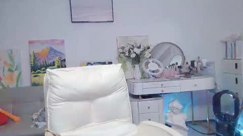 candy8998 online show from 11-09-25, 07:56