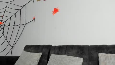 Snapshot of candy_cumyy1 chatting on 10-18-25, 08:04 candy_cumyy1 online show from 10-18-25, 08:04