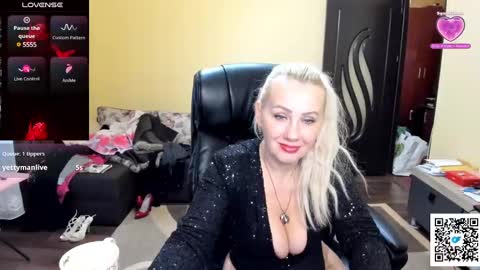 candy_hellenx online show from 12-06-24, 08:26