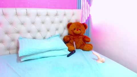 sofia perez online show from 12-10-24, 06:49