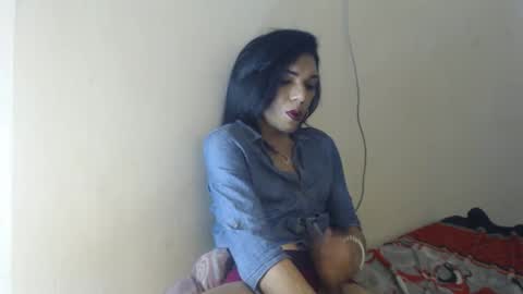 Snapshot of candy_hot_trans chatting on 02-27-25, 12:13 candy_hot_trans online show from 02-27-25, 12:13