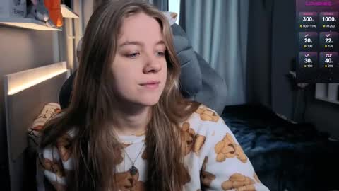 Snapshot of candy_meggie chatting on 02-18-25, 09:10 Megan online show from 02-18-25, 09:10