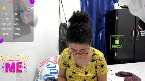 candy_val online show from 01-08-26, 07:21