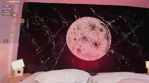  and MarilynHot online show from 09-21-25, 08:43