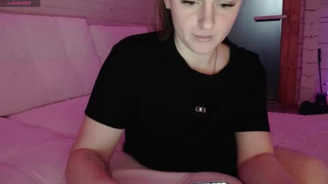 CandyBunie online show from 01-17-26, 10:31