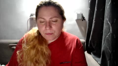 Laura online show from 02-22-25, 10:42