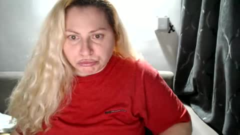 Laura online show from 02-23-25, 01:46