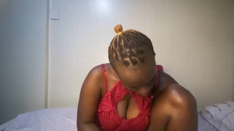 candycurly_ online show from 11-25-25, 02:39