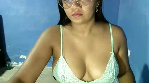 Snapshot of candyflowerlub chatting on 01-03-25, 11:57 candyflowerlub online show from 01-03-25, 11:57