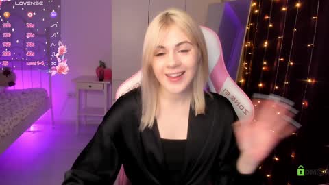 You can call me HH online show from 12-29-24, 05:22