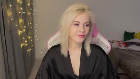 Snapshot of candyhannah chatting on 02-13-26, 04:47 You can call me HH online show from 02-13-26, 04:47