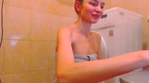 CANDYJESx online show from 01-25-25, 05:51