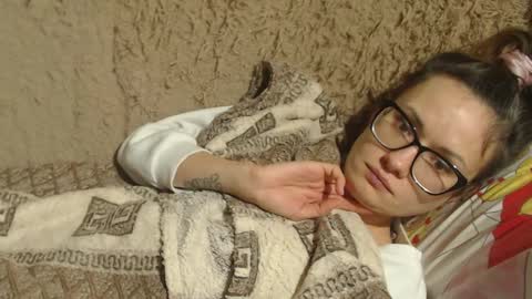 say meow and send tip  online show from 01-27-25, 05:04