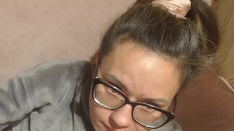 say meow and send tip  online show from 11-23-25, 09:25