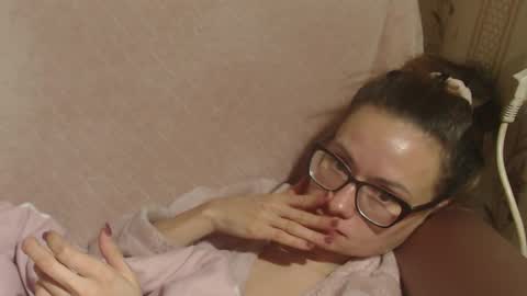 say meow and send tip  online show from 12-13-25, 11:43