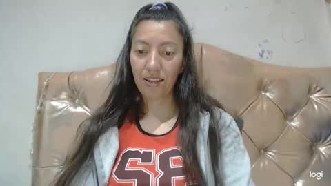 candymilfff online show from 02-11-25, 09:35
