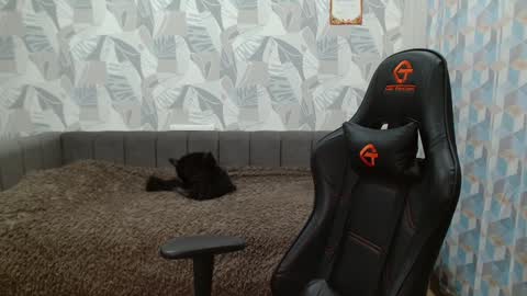 candymini online show from 09-20-25, 08:59