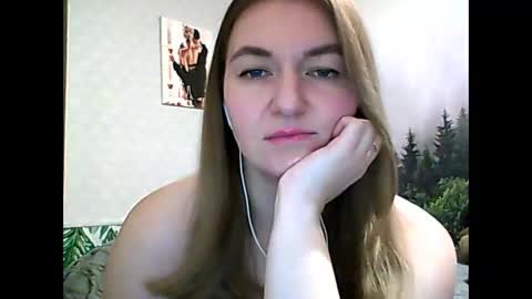 Snapshot of candyolime chatting on 02-15-25, 09:04 Daisy online show from 02-15-25, 09:04