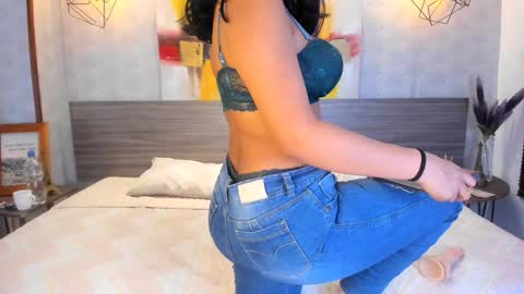 Candys Victoria online show from 02-06-25, 05:03