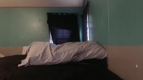 candyshop2024 online show from 09-15-25, 12:38