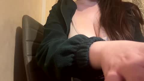 CandyXDiamond online show from 02-25-25, 08:41