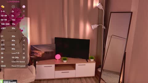 Snapshot of candyygirl44 chatting on 02-24-26, 10:41 Karina online show from 02-24-26, 10:41