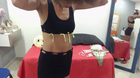 Canela online show from 02-27-25, 07:04