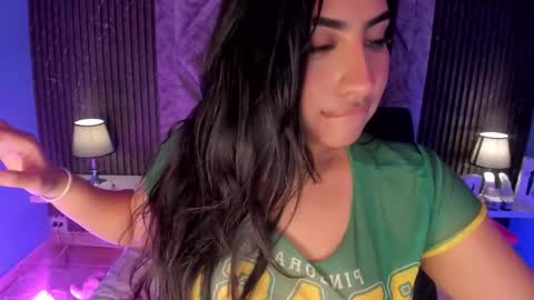 GABRIELA LOPEZ online show from 11-14-25, 05:39