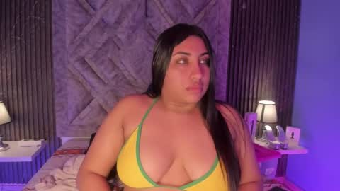 GABRIELA LOPEZ online show from 12-21-25, 04:08