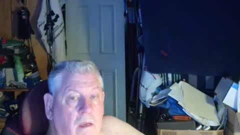 canoelicker69 online show from 09-25-25, 11:41