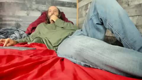 canuk1983 online show from 10-19-25, 01:12